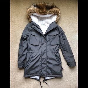 Parka: water resistant, sherpa lined, fur hood